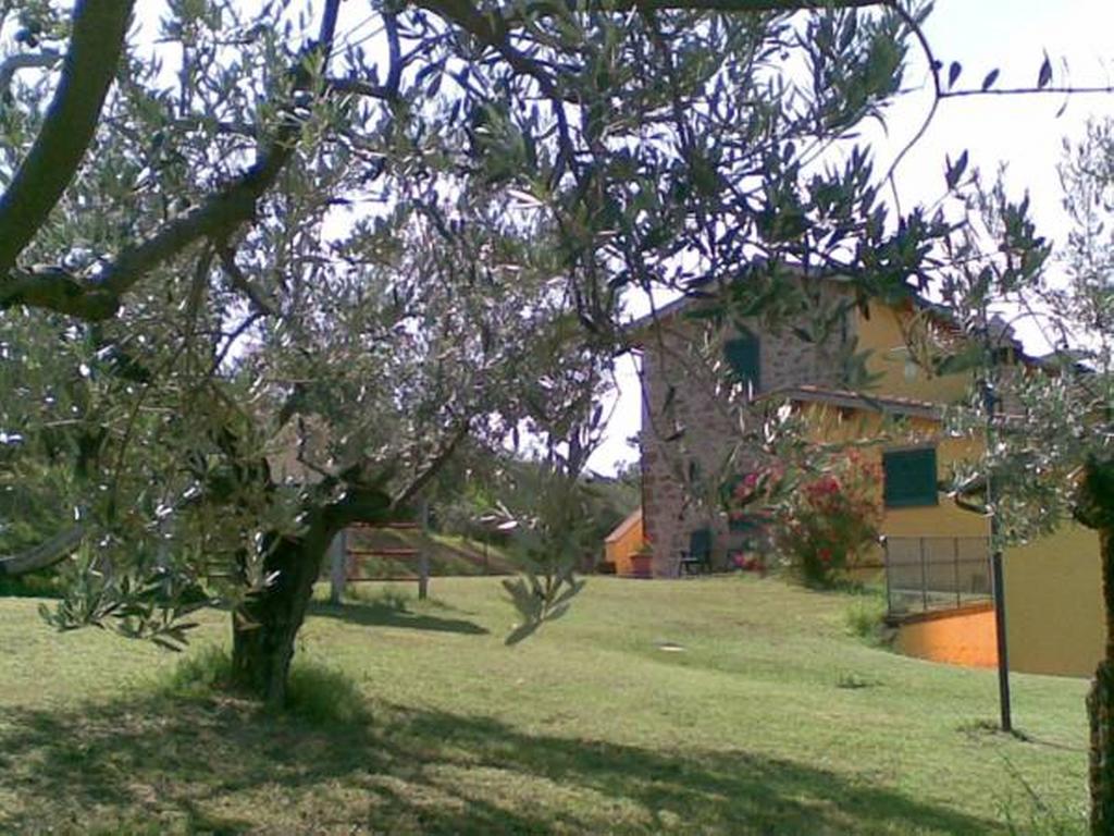 Il Poggio Delle Ginestre Guest House Торджано Екстериор снимка