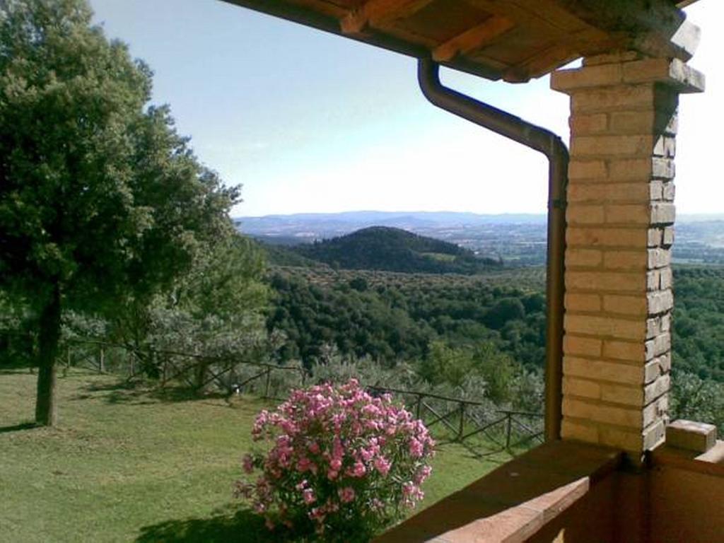 Il Poggio Delle Ginestre Guest House Торджано Екстериор снимка