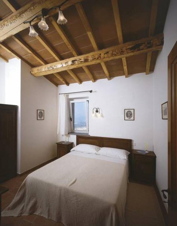 Il Poggio Delle Ginestre Guest House Торджано Екстериор снимка