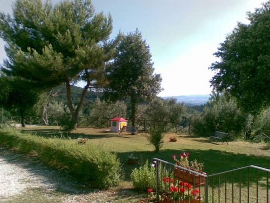 Il Poggio Delle Ginestre Guest House Торджано Екстериор снимка