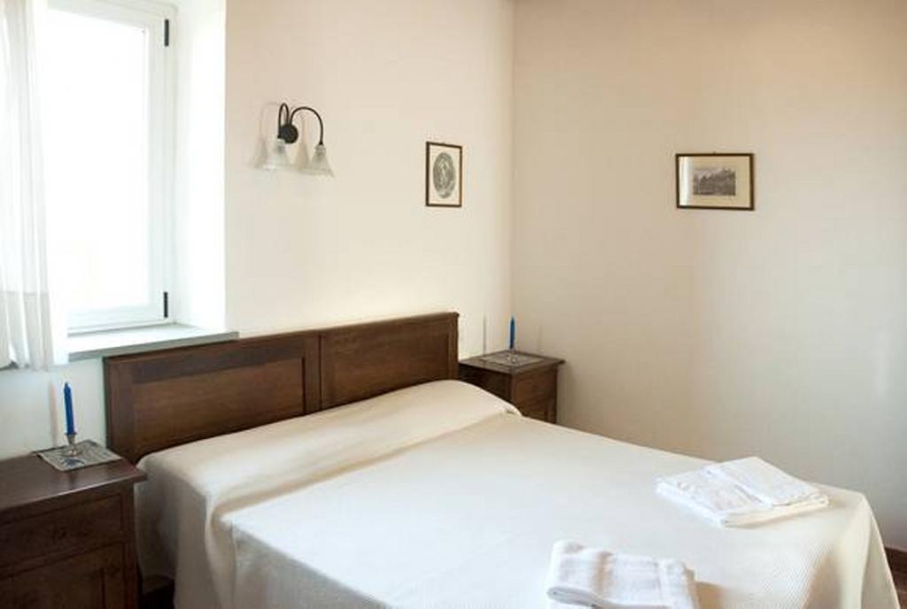 Il Poggio Delle Ginestre Guest House Торджано Екстериор снимка