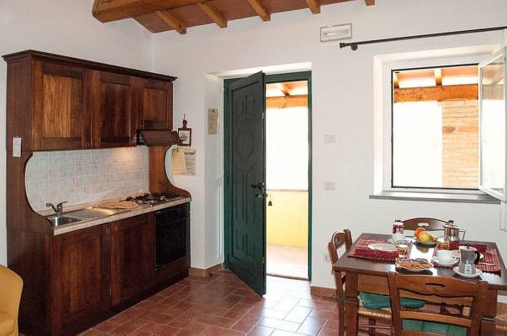 Il Poggio Delle Ginestre Guest House Торджано Екстериор снимка
