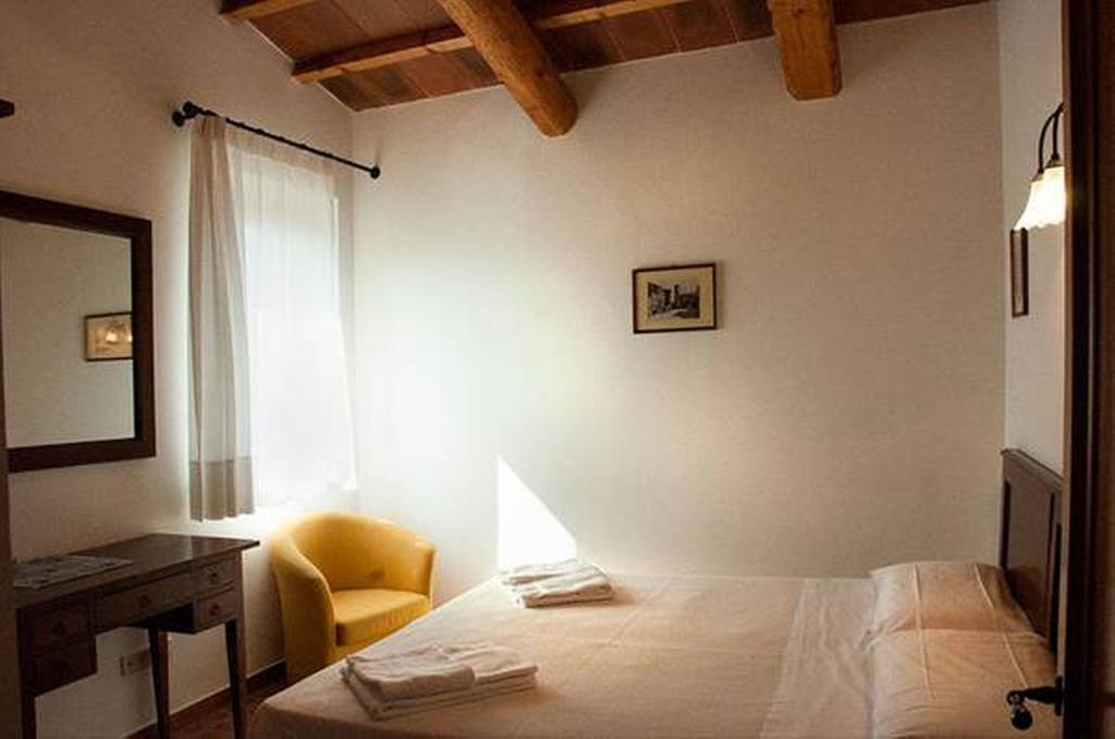 Il Poggio Delle Ginestre Guest House Торджано Екстериор снимка
