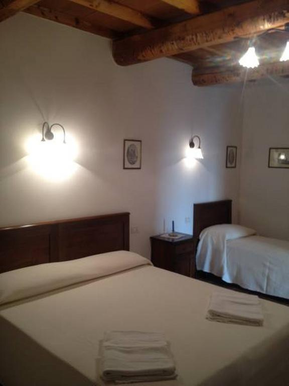 Il Poggio Delle Ginestre Guest House Торджано Екстериор снимка