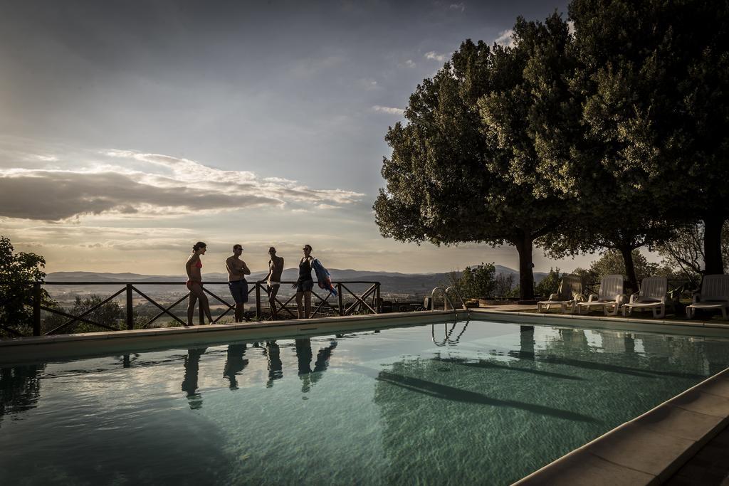 Il Poggio Delle Ginestre Guest House Торджано Екстериор снимка